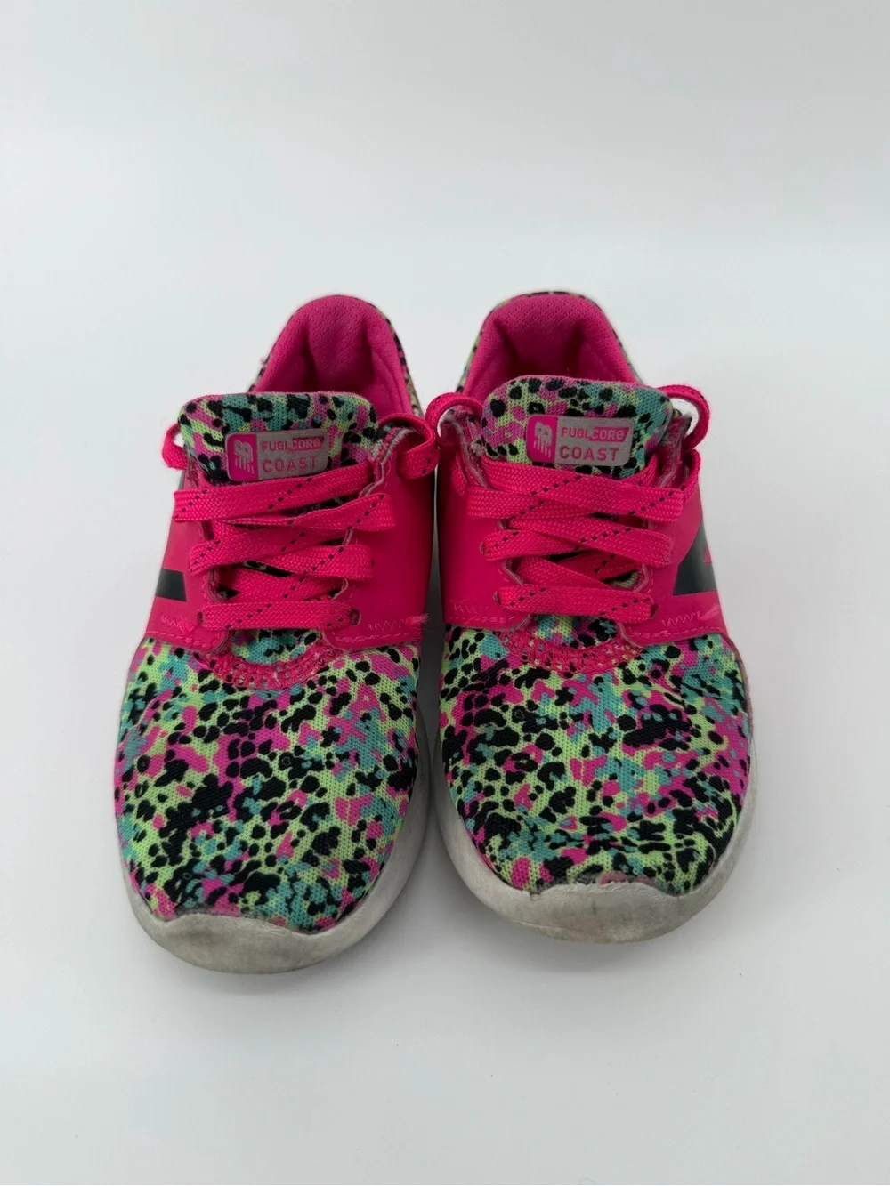New Balance FuelCore Coast Kids Girls Shoes Size 10.5 Pink Sneakers